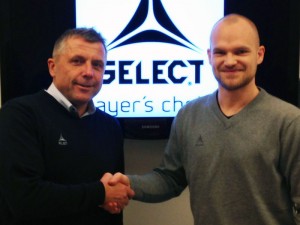 F.v. Steinar Felde (Select), Kristoffer Halmøy (Judoforbundet).